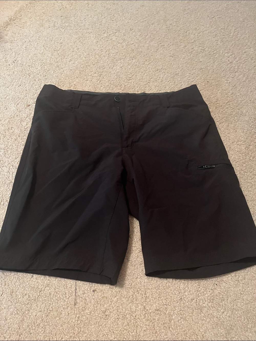 ZeroXposur Black Athletic Shorts with Zip Pocket